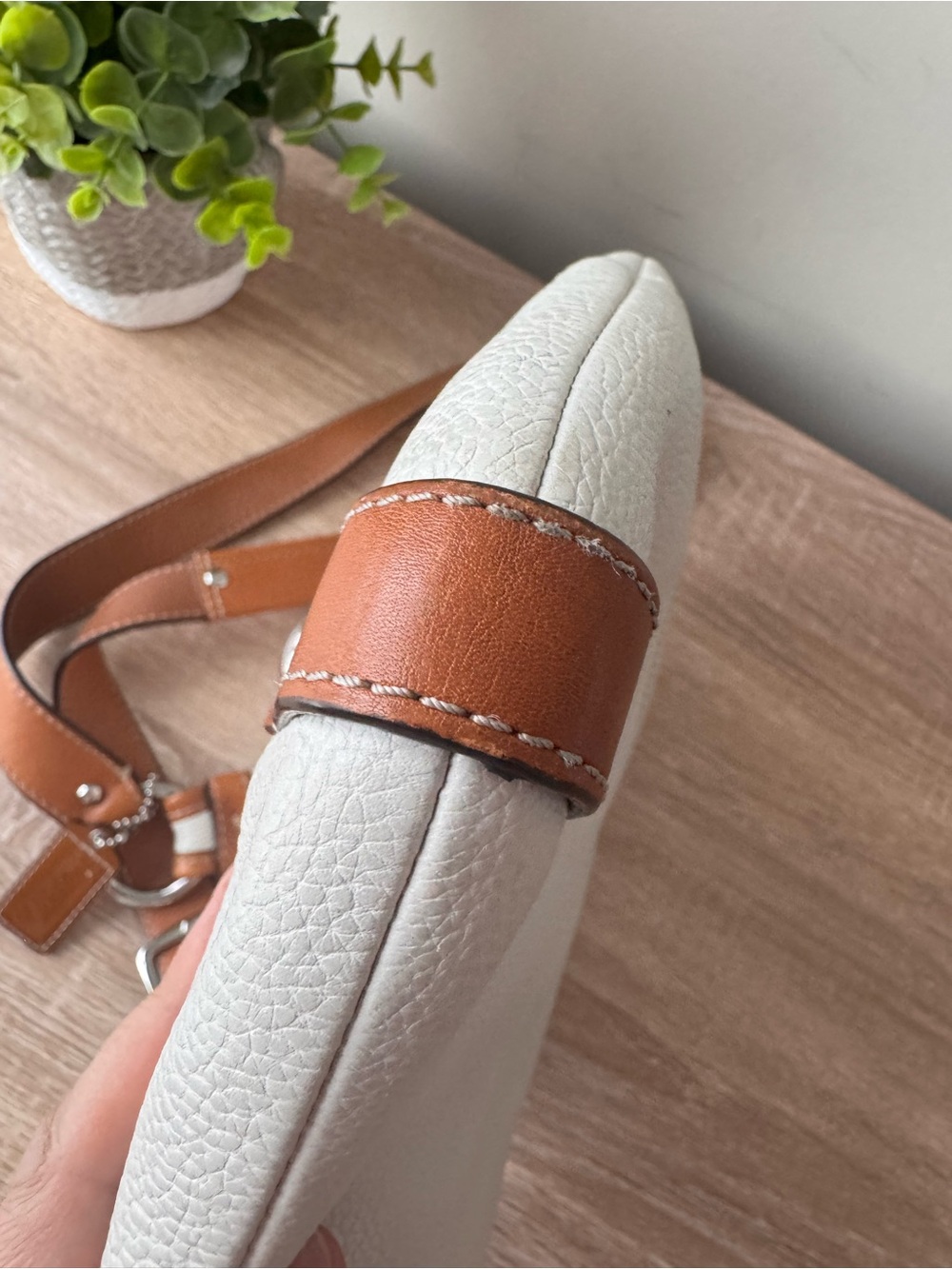 Coach White Pebbled Leather Crossbody with Tan Trim - Picture 8 of 9